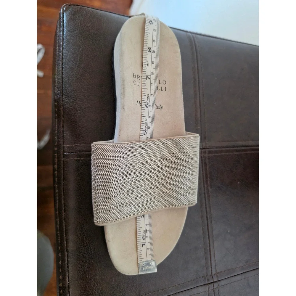Brunello Cucinelli please check